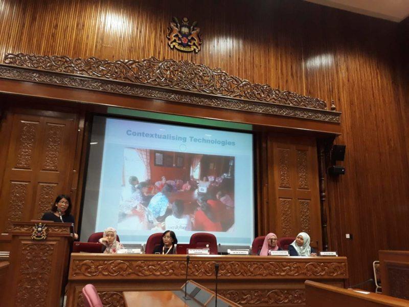 "Special MOOC Panel on Women’s Empowerment through Technology" 
at Dewan Persidangan Universiti, Universiti Sains Malaysia 
Photo credit: Prof. Noraida Endut, KANITA